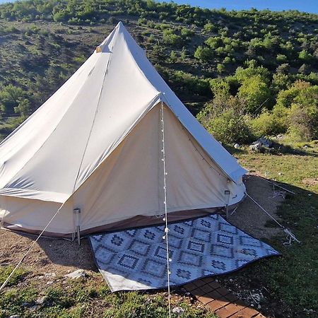 Tente Lodge Type Tipi A 1H De Nice Voie Lactee Bezaudun-les-Alpes Екстериор снимка